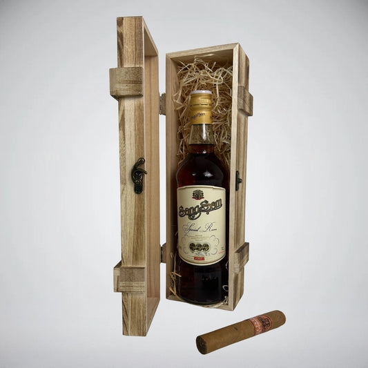 SangSom 700ml + "Robusto“-Zigarre in edler Holzkiste
